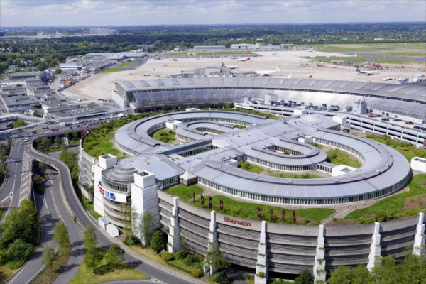 Dusseldorf Αεροδρόμιο (DUS)