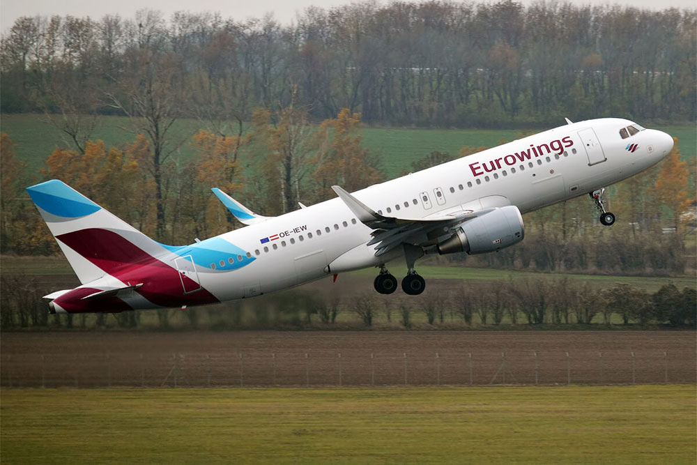 EuroWings (4U)